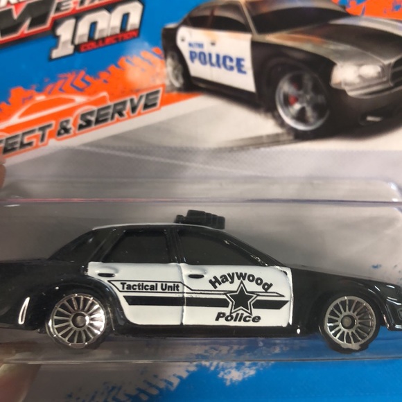 Police tactical cruiser - Picture 2 of 7